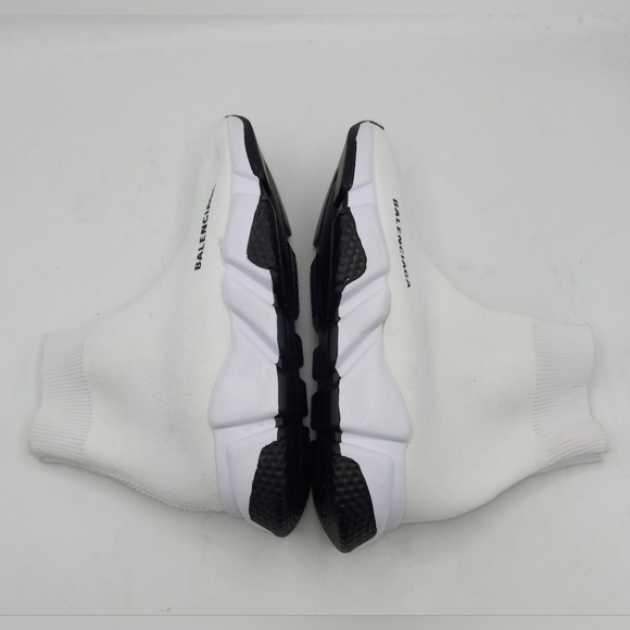 Luxury Trendy White Speed Stretch-Knit Sneakers Size 36 - Picture 9 of 15